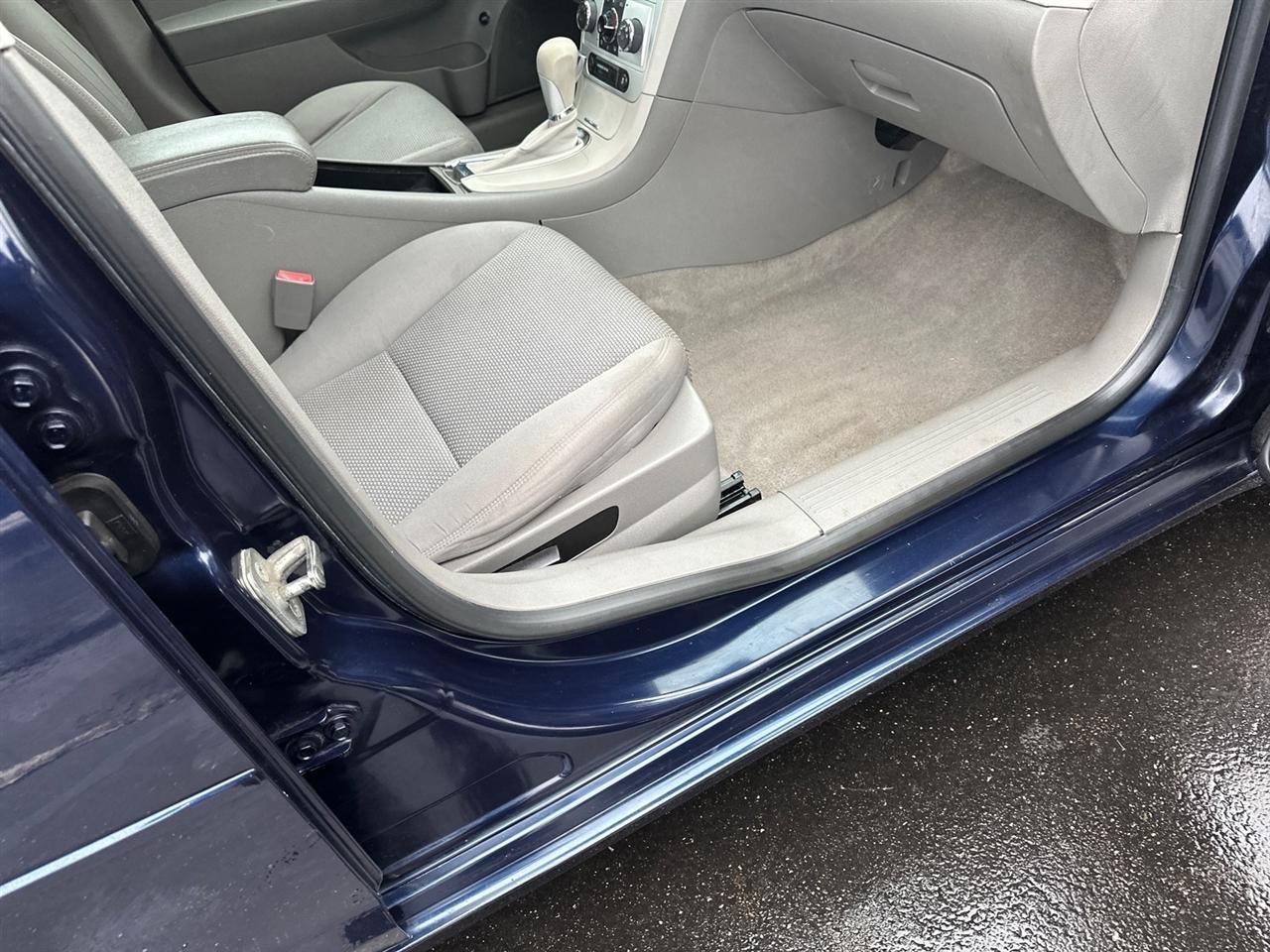 Chevrolet Malibu 4dr Sdn LS w/1LS 2012