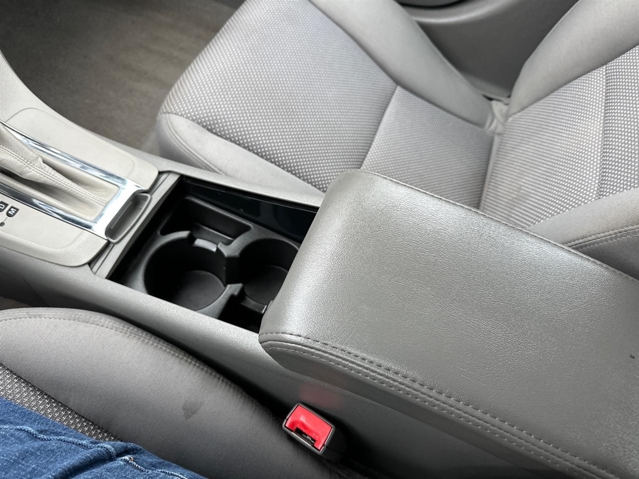 Chevrolet Malibu 4dr Sdn LS w/1LS 2012