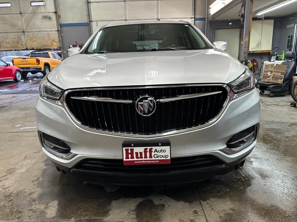 Buick Enclave AWD 4dr Essence 2021