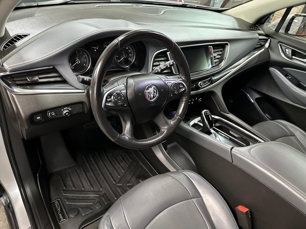 Buick Enclave AWD 4dr Essence 2021