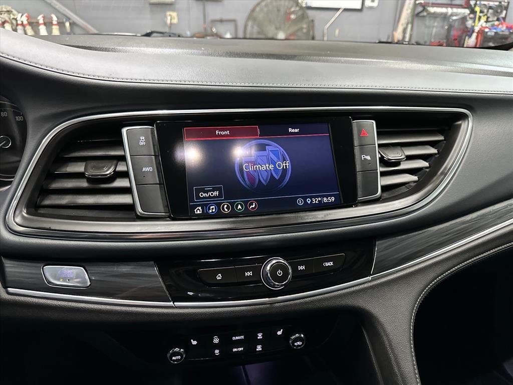 Buick Enclave AWD 4dr Essence 2021