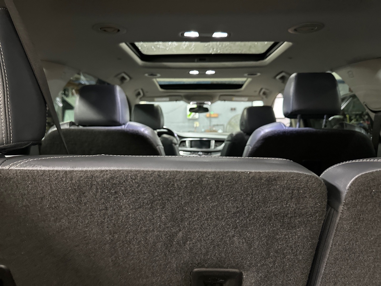 Buick Enclave AWD 4dr Essence 2021