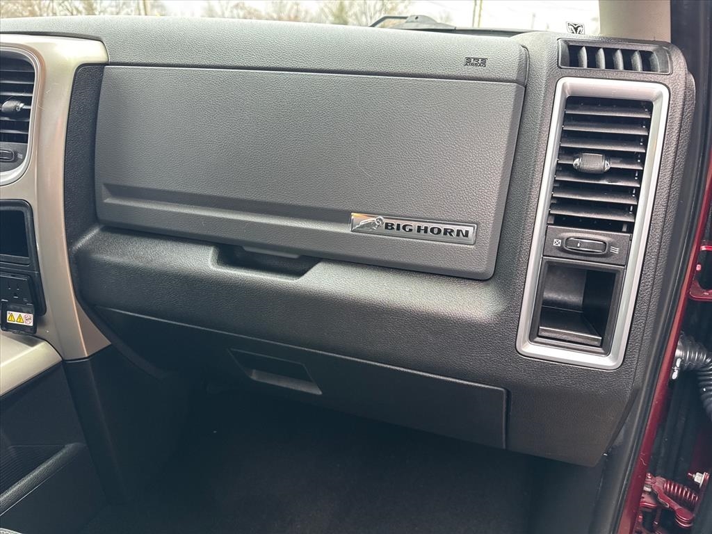 RAM 1500 Big Horn 4x4 Crew Cab 5'7" Box 2018