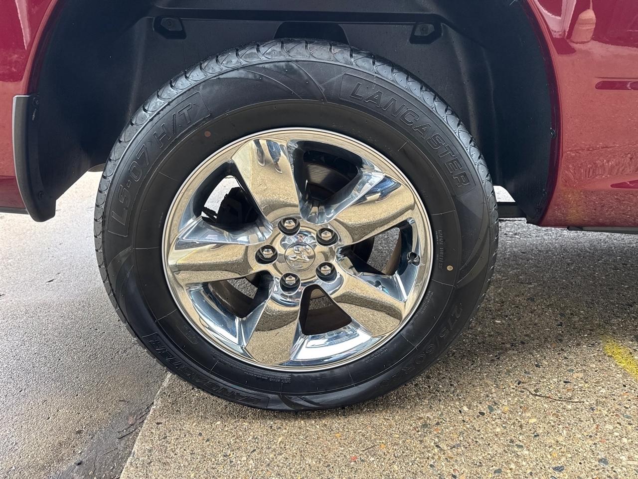 RAM 1500 Big Horn 4x4 Crew Cab 5'7" Box 2018