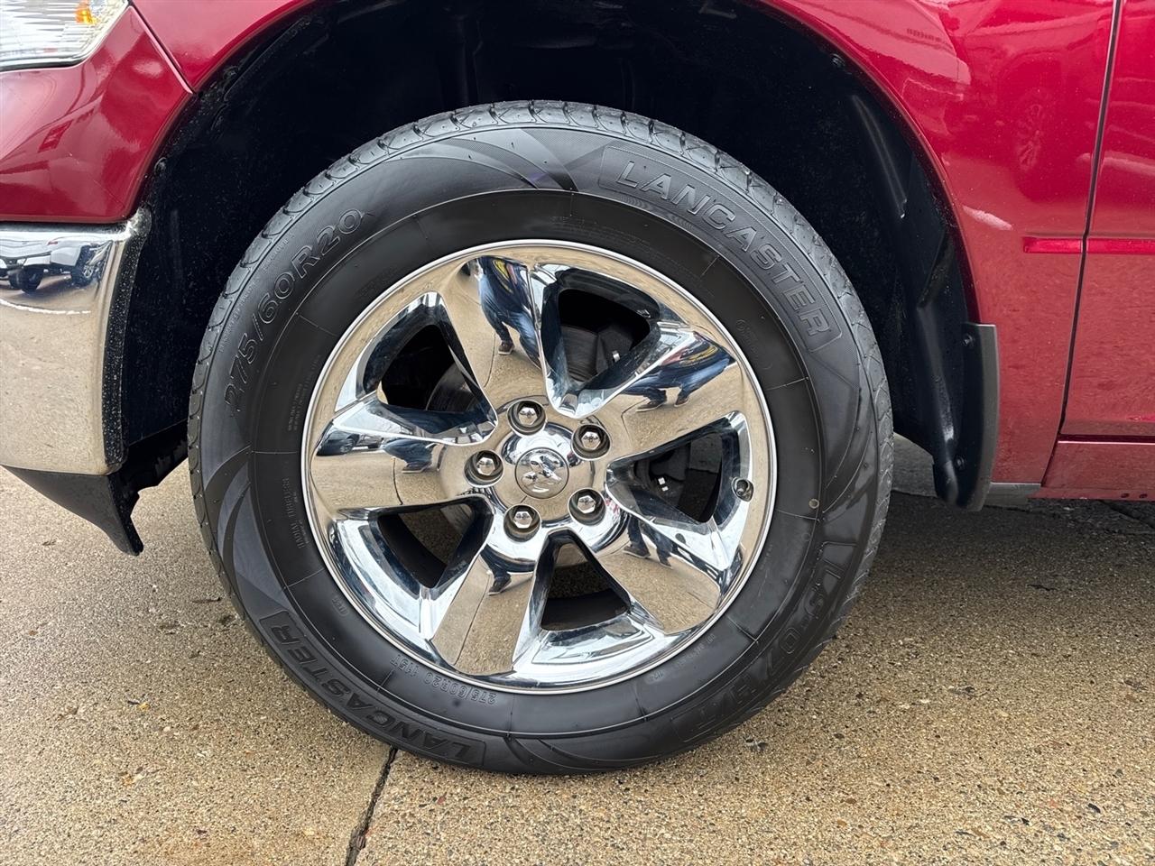 RAM 1500 Big Horn 4x4 Crew Cab 5'7" Box 2018