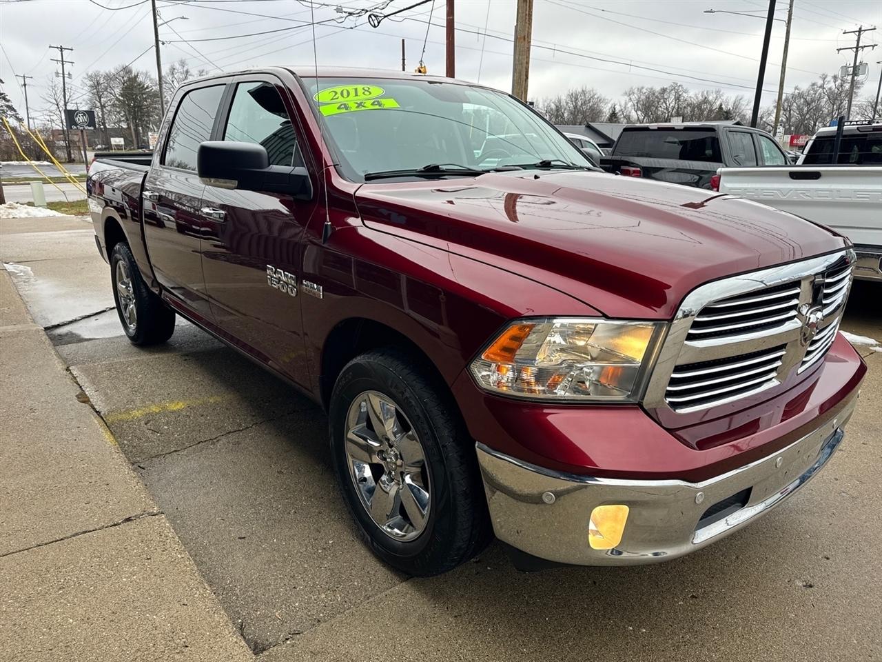 RAM 1500 Big Horn 4x4 Crew Cab 5'7" Box 2018
