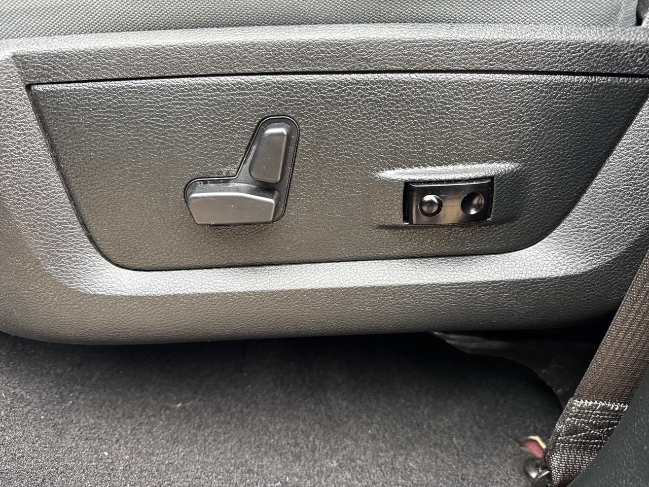 RAM 1500 Big Horn 4x4 Crew Cab 5'7" Box 2018