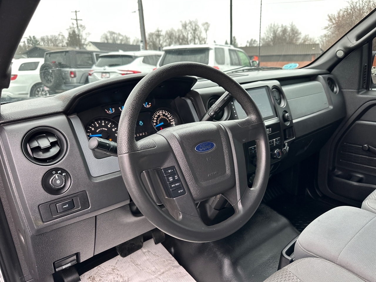 Ford F-150 4WD SuperCab 145" XLT 2013