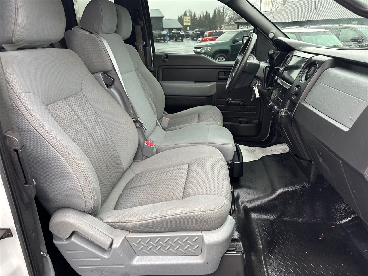 Ford F-150 4WD SuperCab 145" XLT 2013