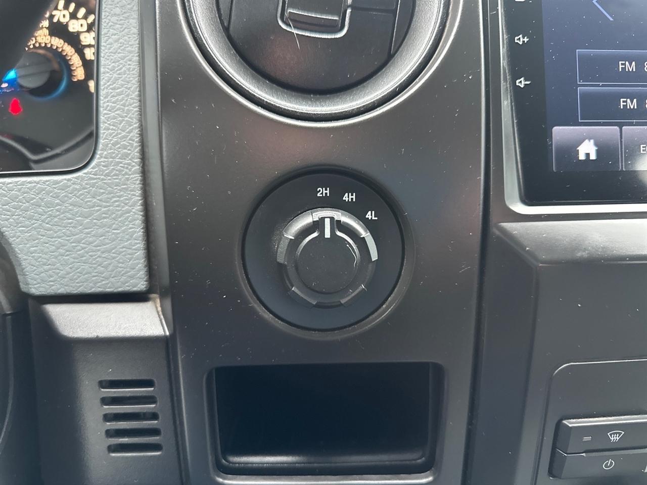 Ford F-150 4WD SuperCab 145" XLT 2013