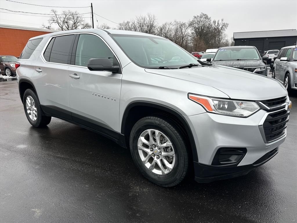 Chevrolet Traverse FWD 4dr LS w/1LS 2021