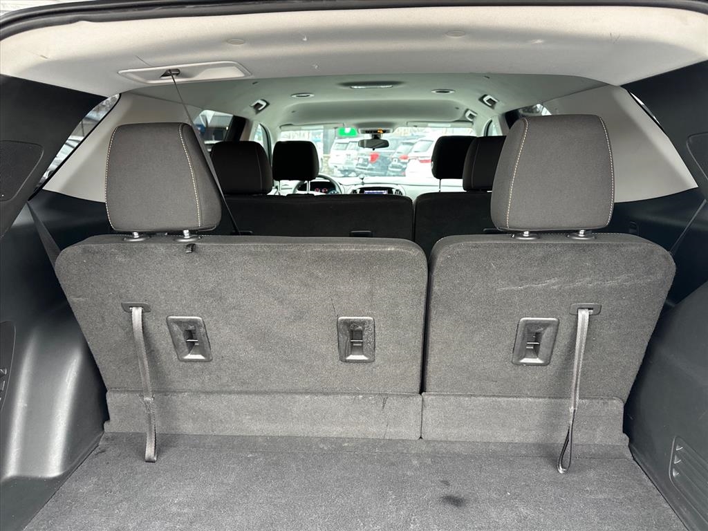 Chevrolet Traverse FWD 4dr LS w/1LS 2021