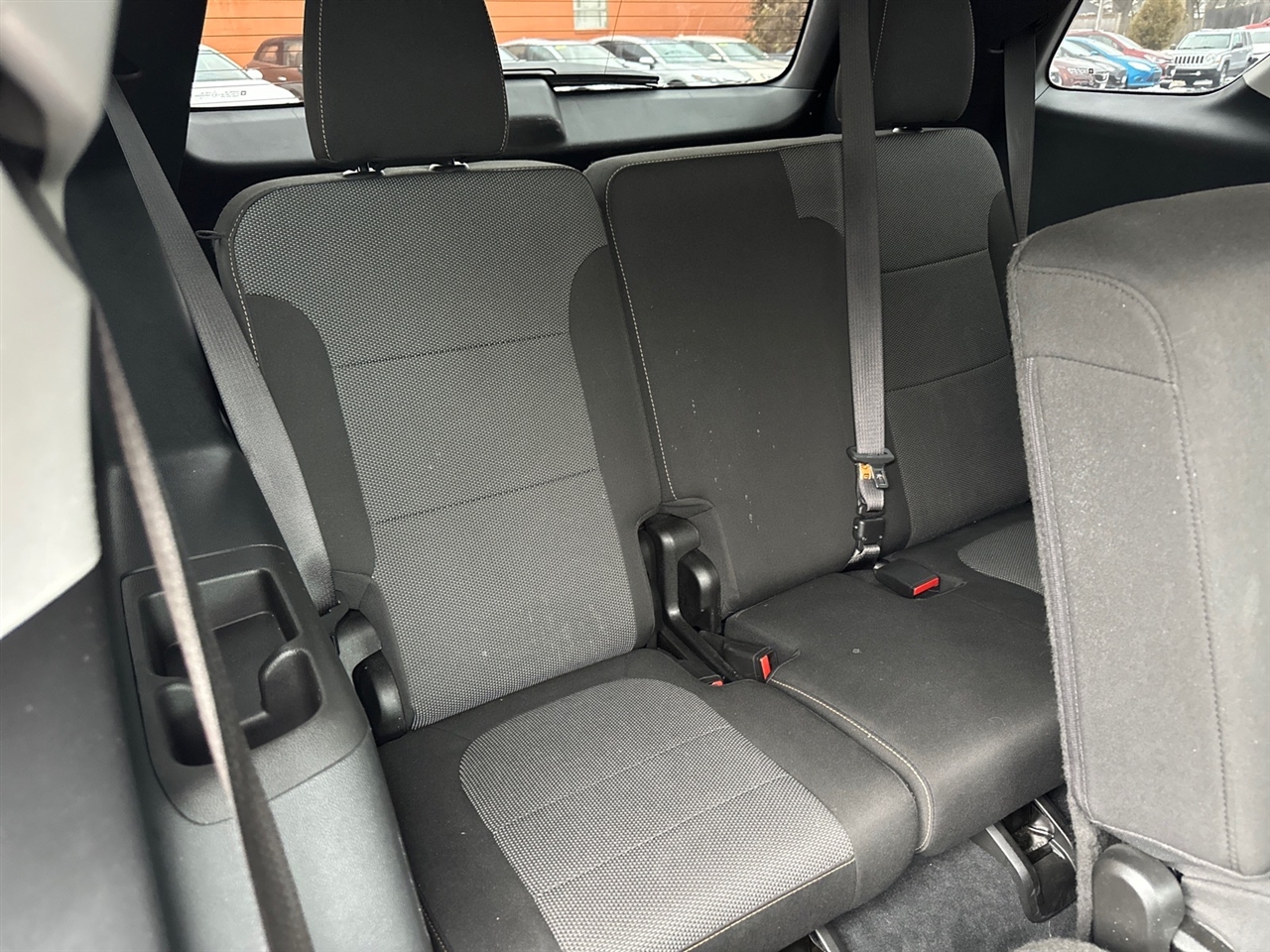 Chevrolet Traverse FWD 4dr LS w/1LS 2021