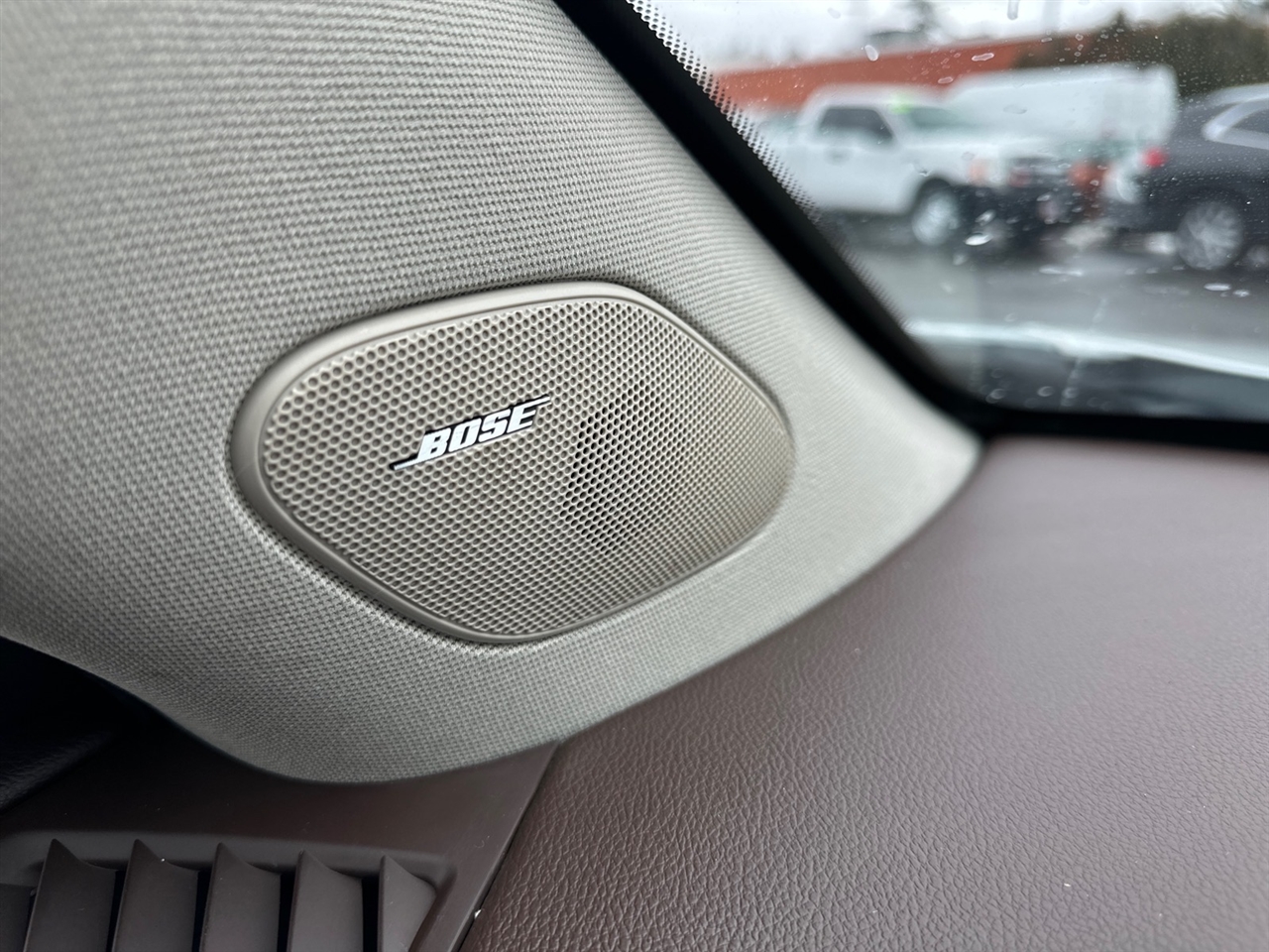 Cadillac SRX FWD 4dr Luxury Collection 2011