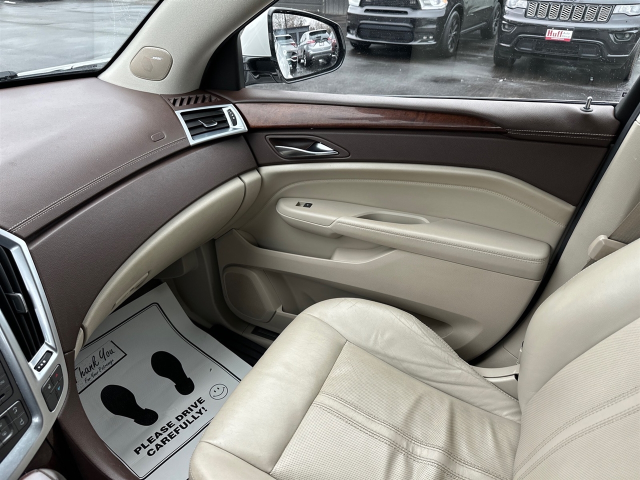 Cadillac SRX FWD 4dr Luxury Collection 2011