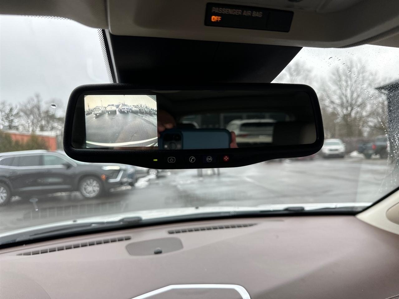 Cadillac SRX FWD 4dr Luxury Collection 2011