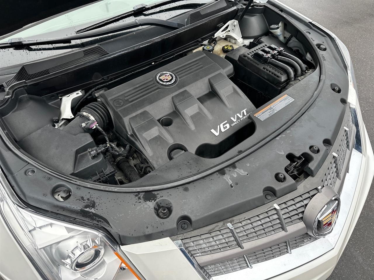 Cadillac SRX FWD 4dr Luxury Collection 2011