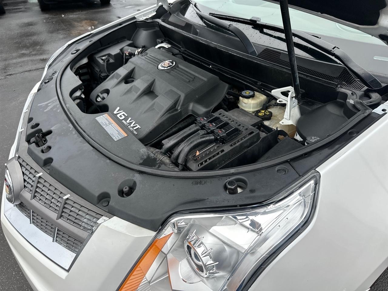 Cadillac SRX FWD 4dr Luxury Collection 2011