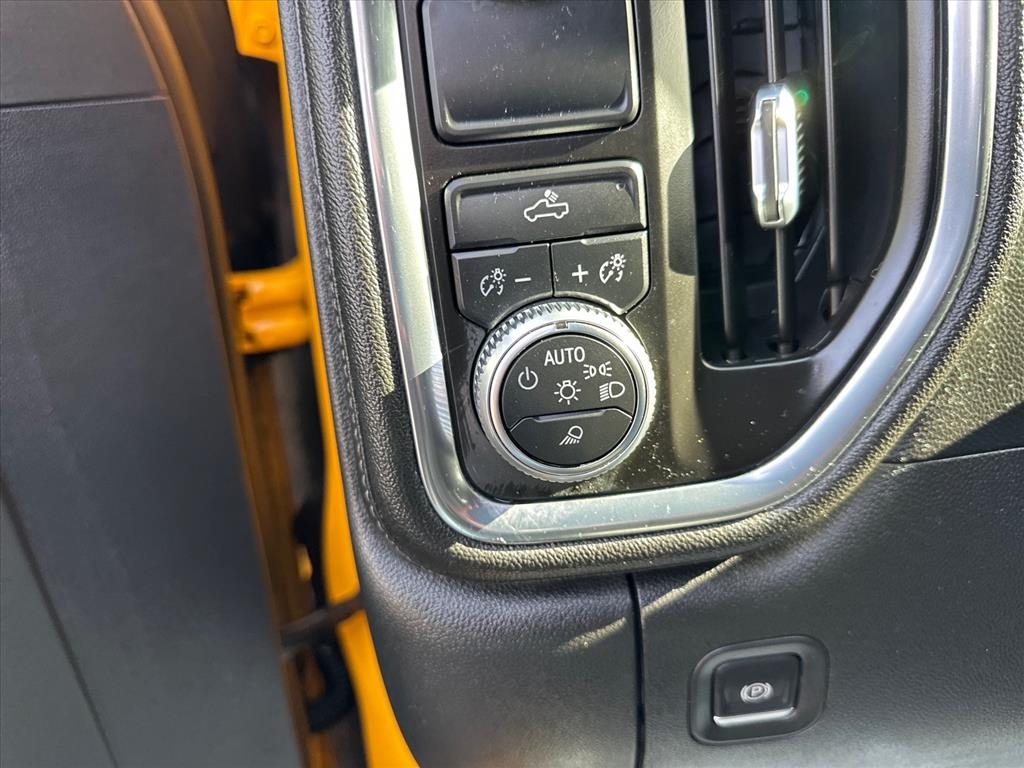 GMC Sierra 1500 2WD Double Cab 147" SLE 2020