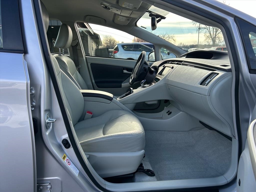 Toyota Prius 5dr HB III (Natl) 2010