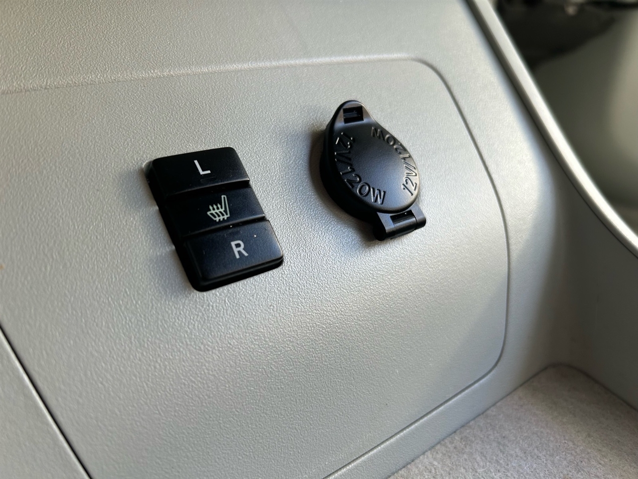 Toyota Prius 5dr HB III (Natl) 2010