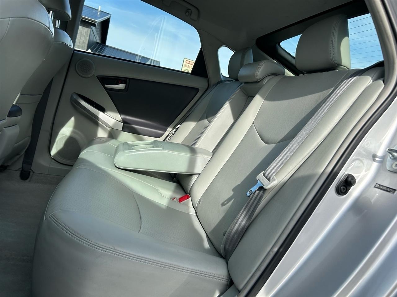 Toyota Prius 5dr HB III (Natl) 2010