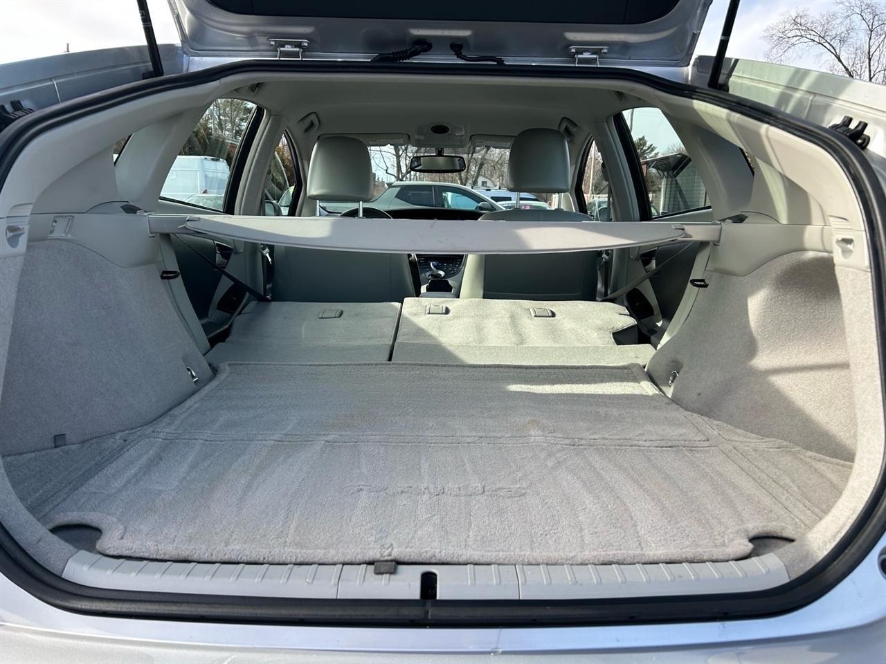 Toyota Prius 5dr HB III (Natl) 2010