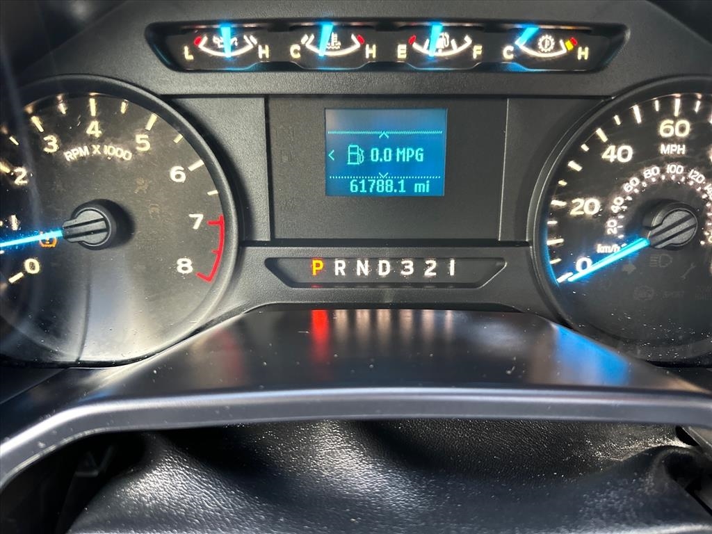 Ford F-150 2WD Reg Cab 141" XLT 2015