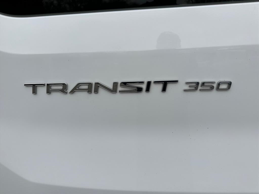 Ford Transit Passenger Wagon T-350 148" Low Roof XLT RWD 2023