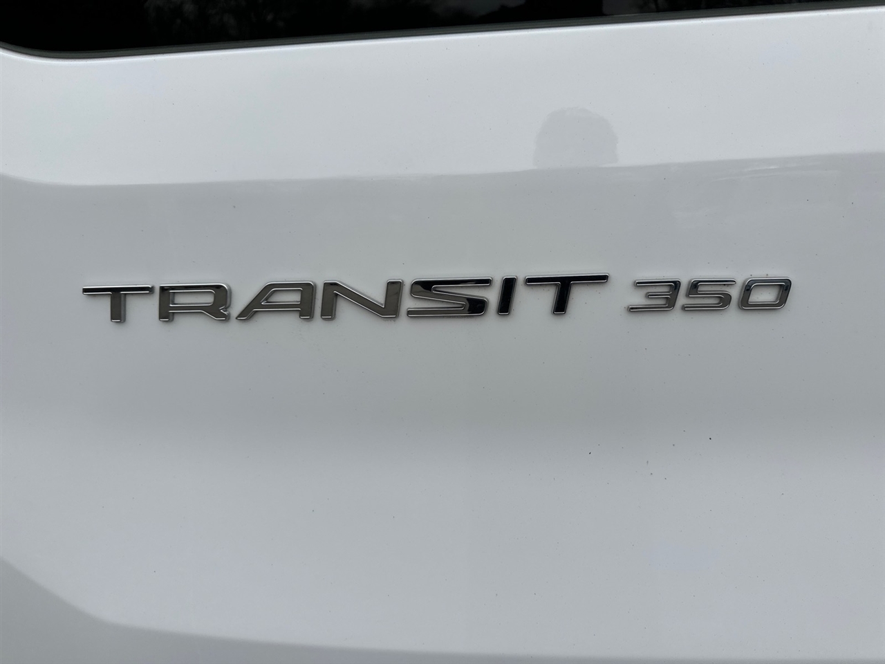 Ford Transit Passenger Wagon T-350 148" Low Roof XLT RWD 2023