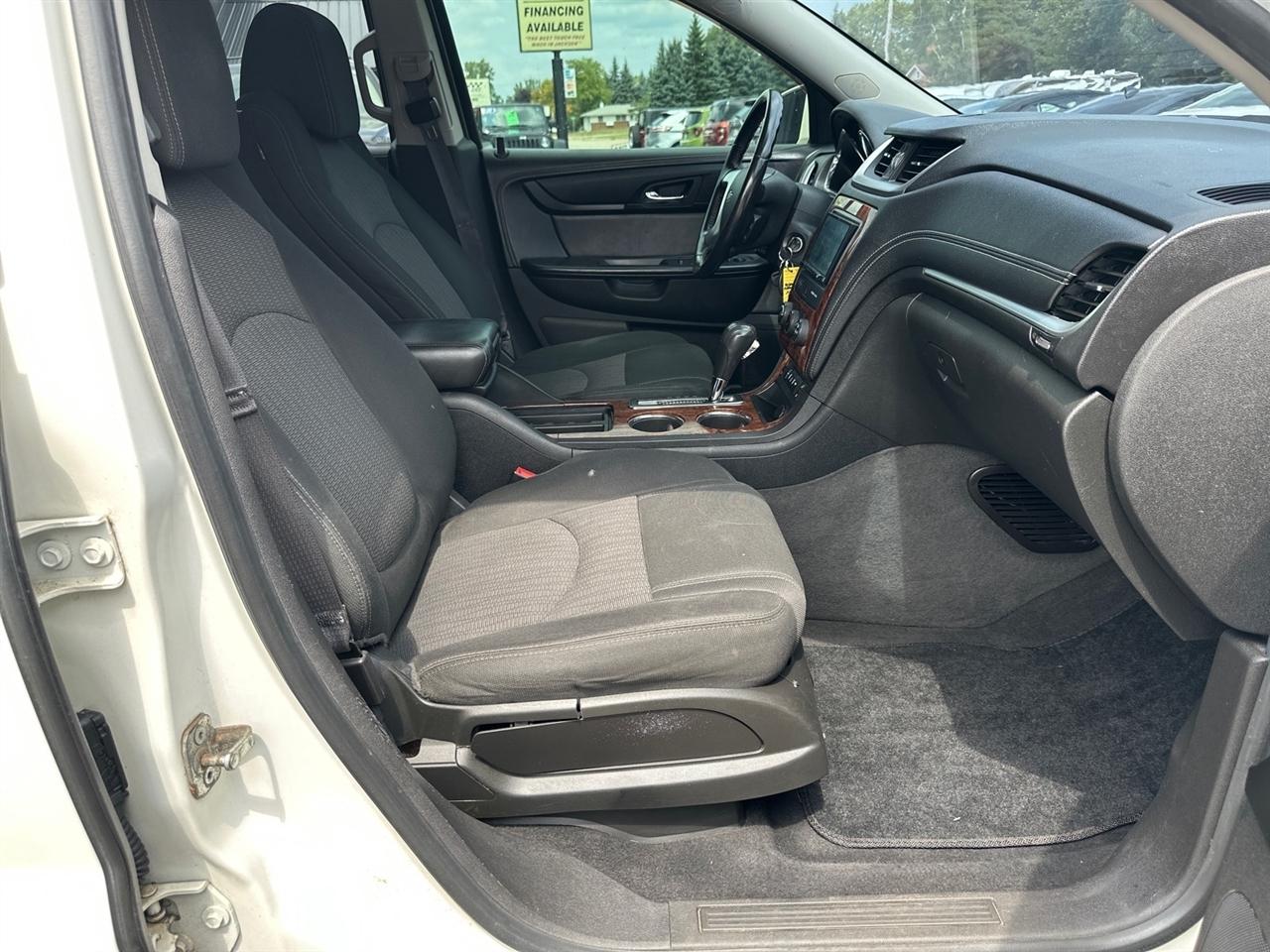 Chevrolet Traverse FWD 4dr LT w/1LT 2013