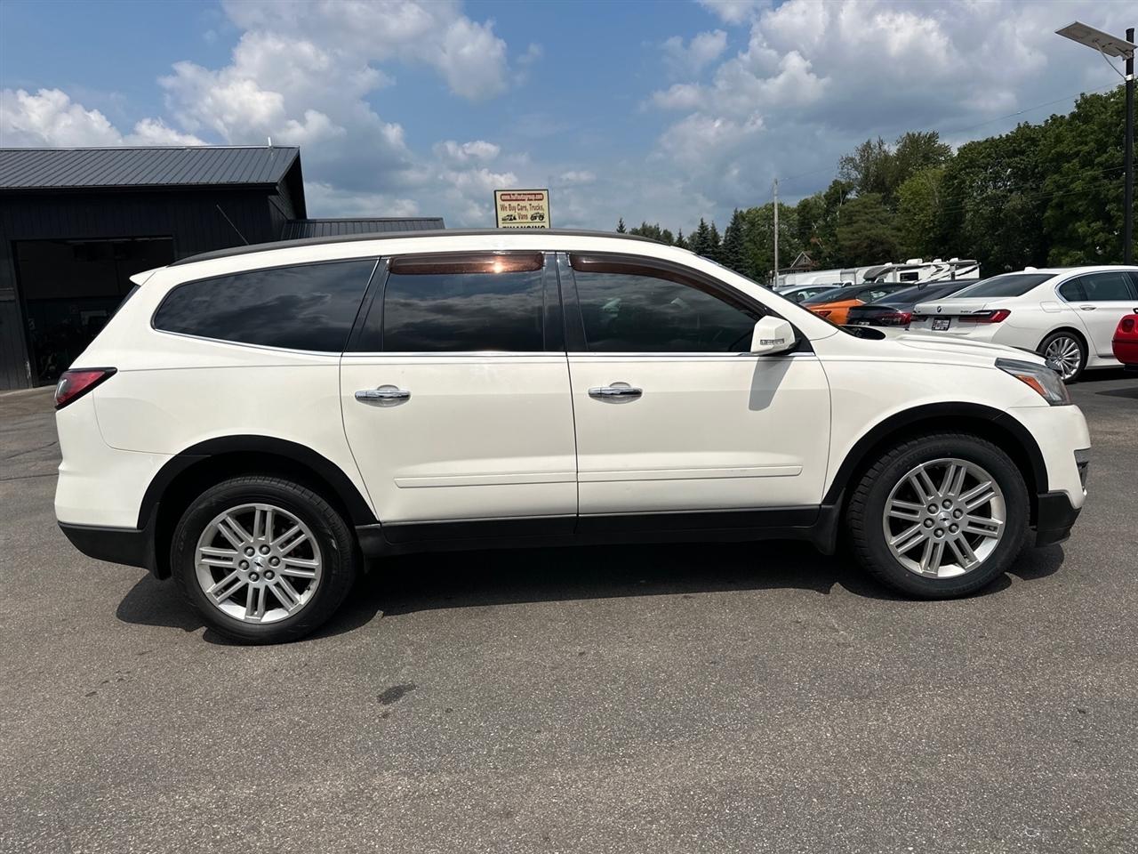 Chevrolet Traverse FWD 4dr LT w/1LT 2013