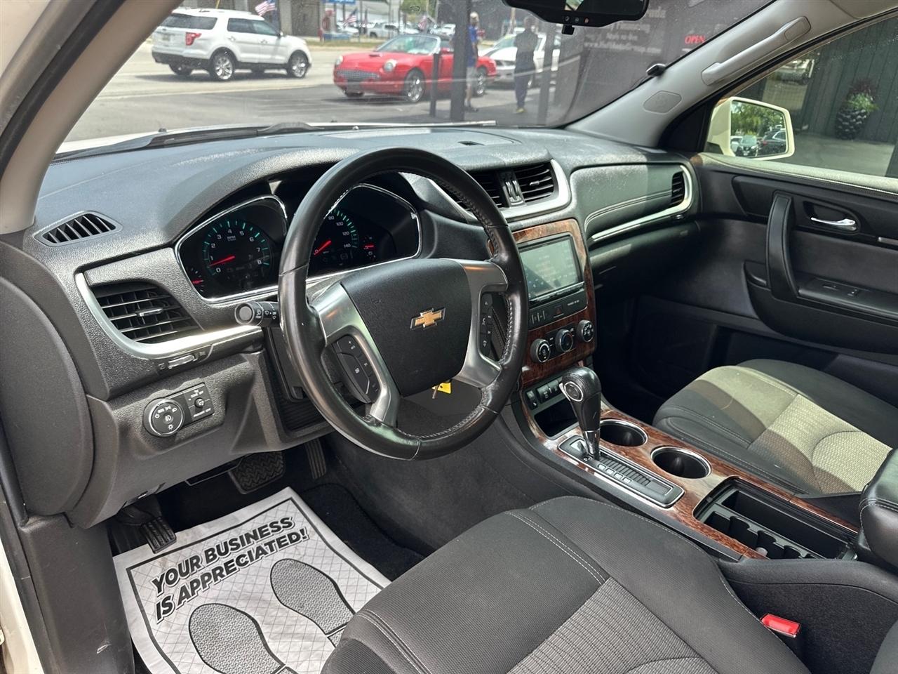 Chevrolet Traverse FWD 4dr LT w/1LT 2013
