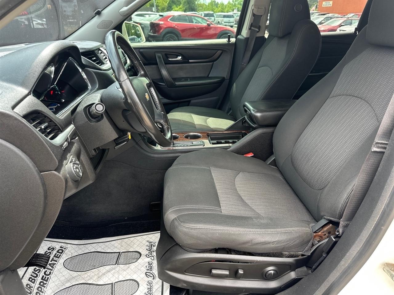 Chevrolet Traverse FWD 4dr LT w/1LT 2013