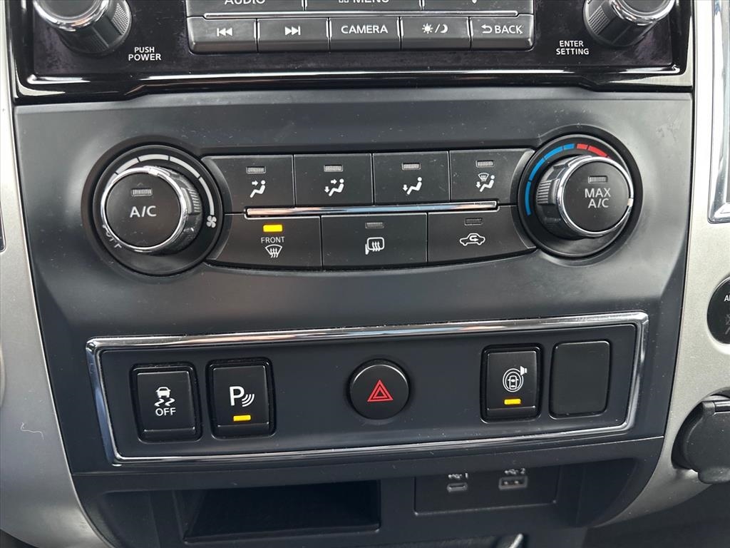 Nissan Titan 4x2 Crew Cab SV 2021