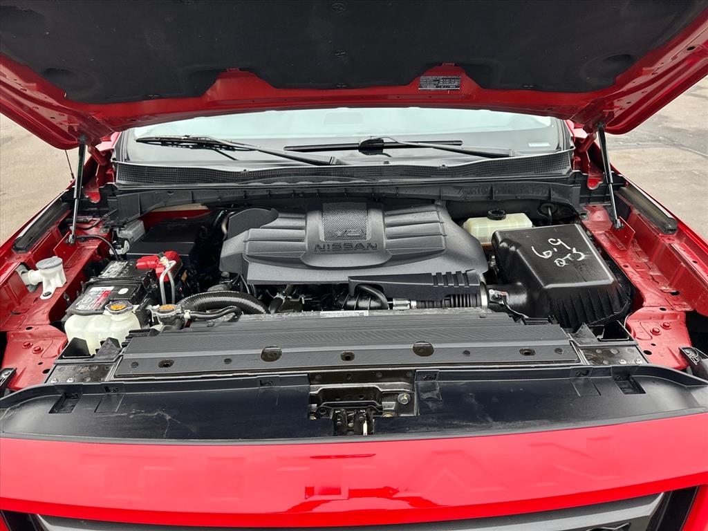 Nissan Titan 4x2 Crew Cab SV 2021