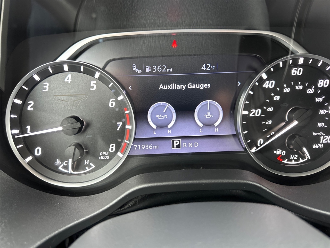 Nissan Titan 4x2 Crew Cab SV 2021