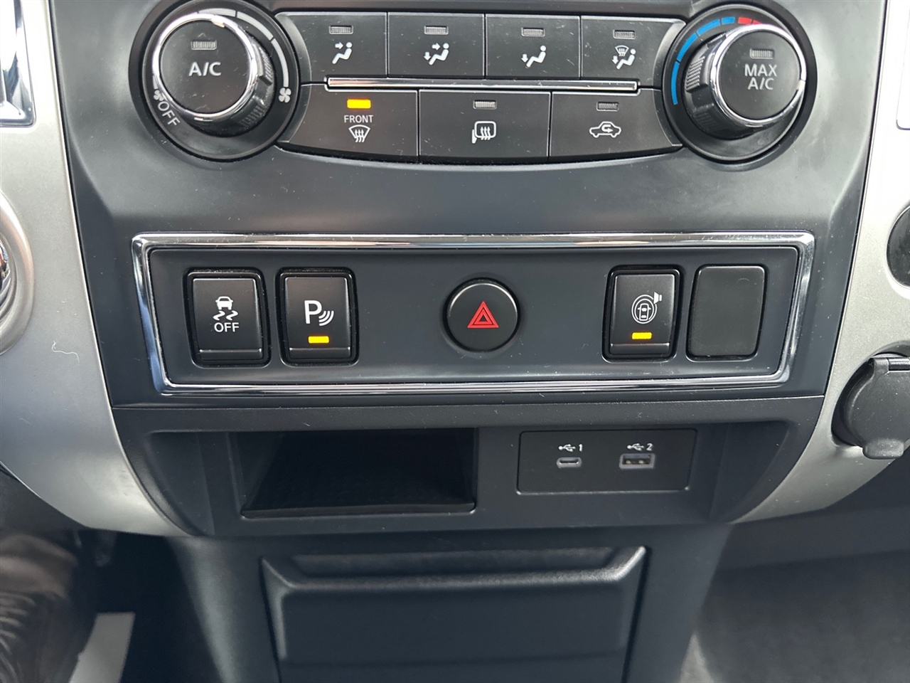 Nissan Titan 4x2 Crew Cab SV 2021