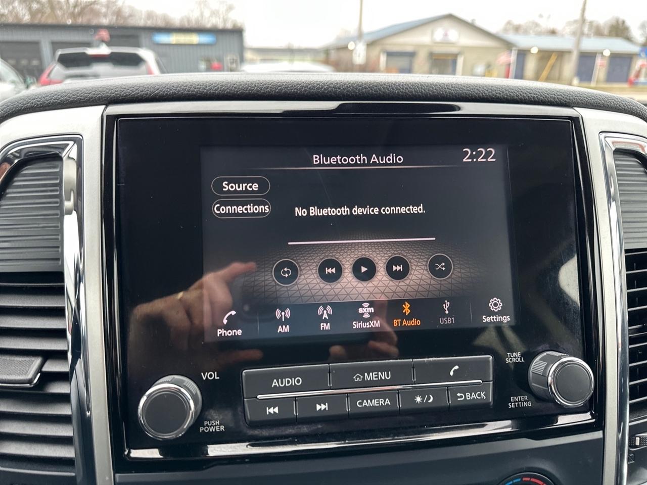 Nissan Titan 4x2 Crew Cab SV 2021