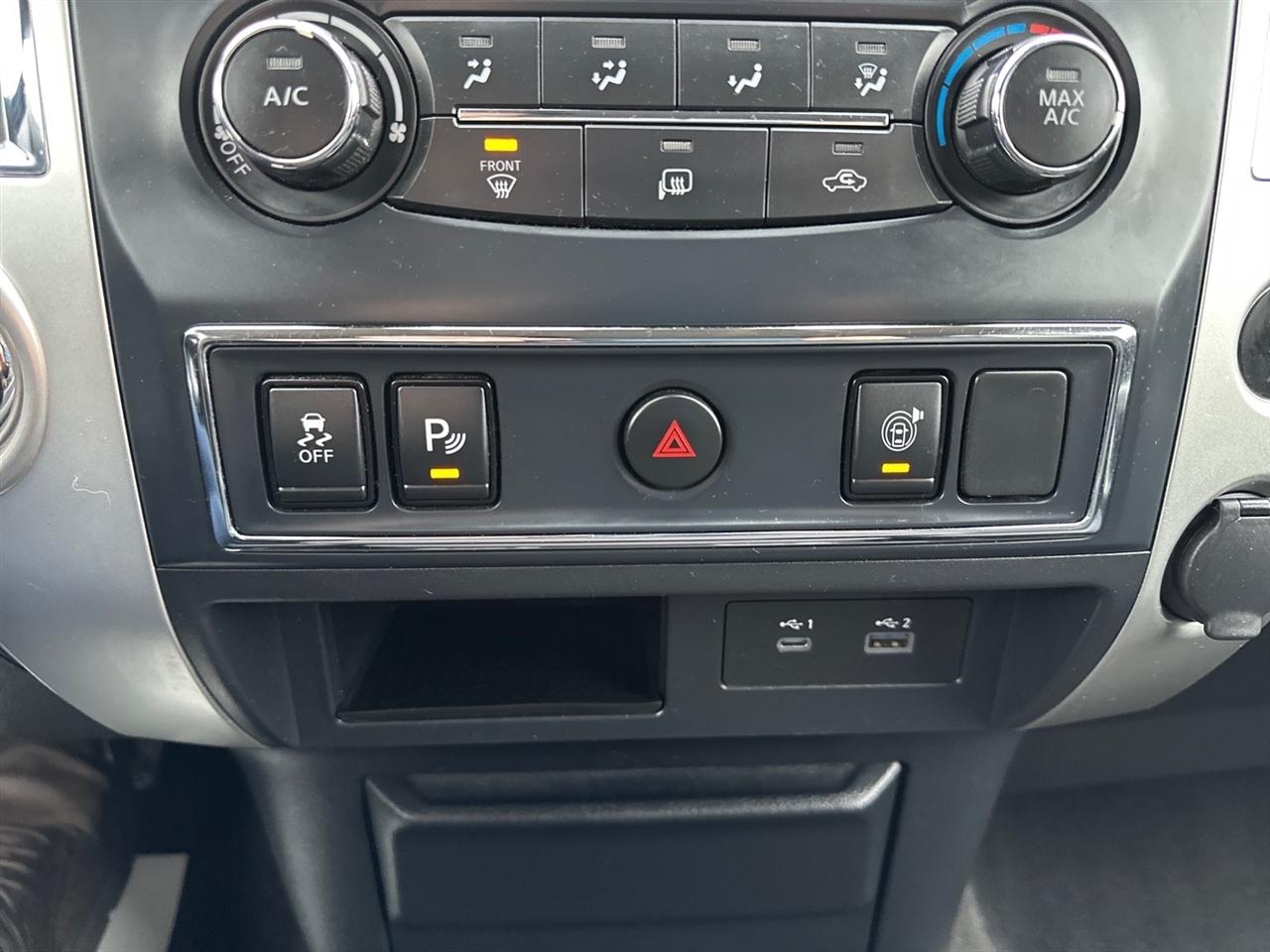 Nissan Titan 4x2 Crew Cab SV 2021
