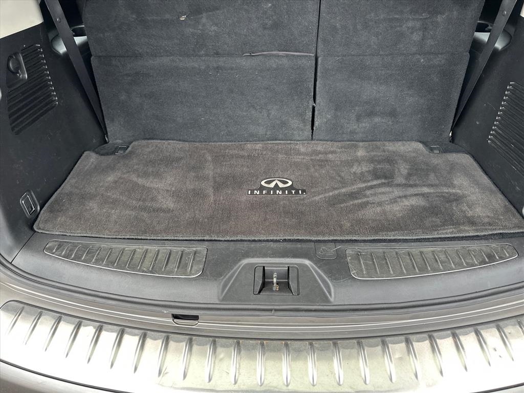 Infiniti QX80 4WD 4dr 2014