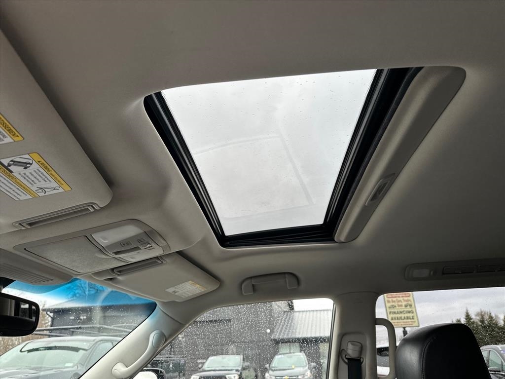 Infiniti QX80 4WD 4dr 2014