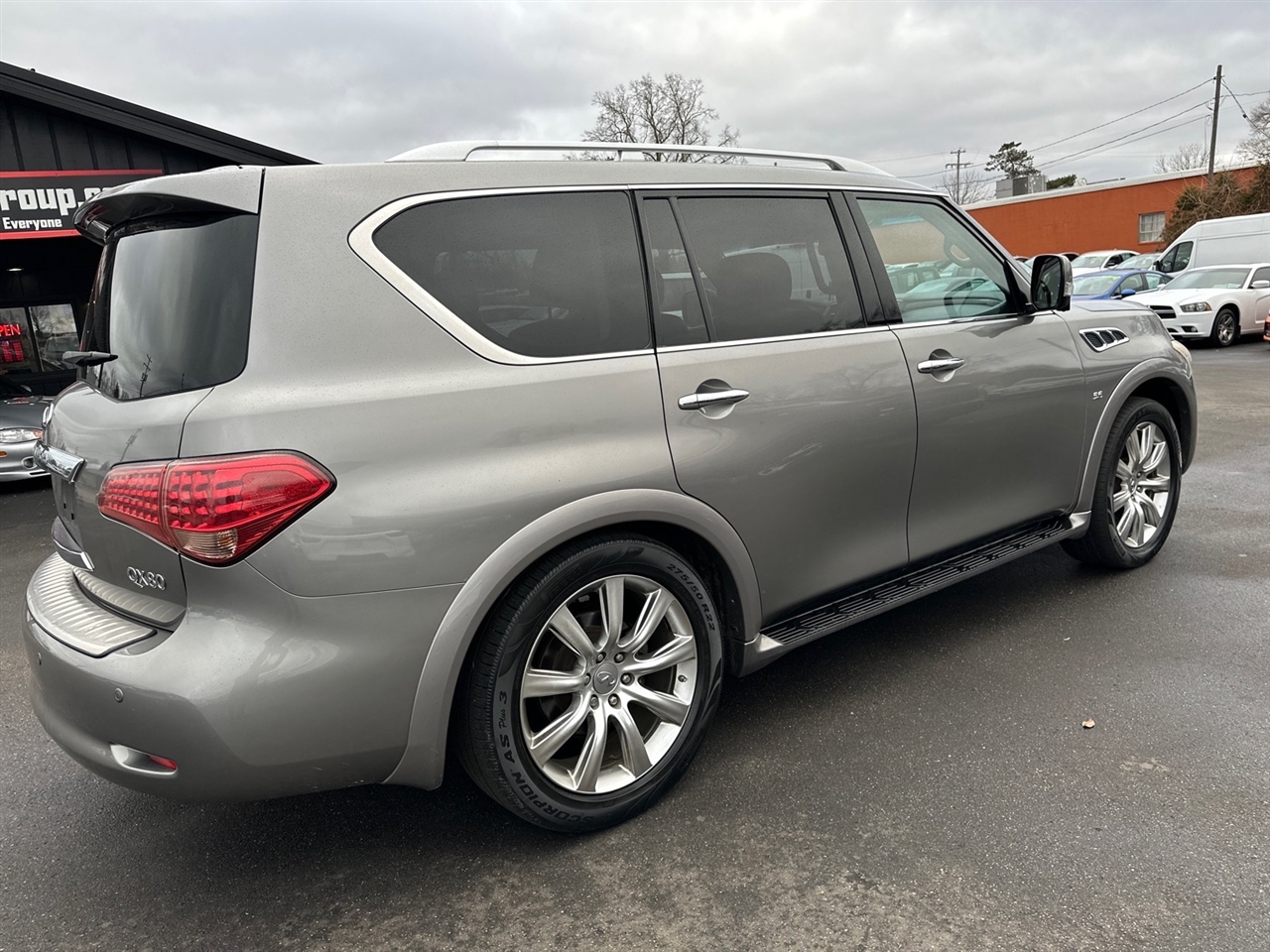 Infiniti QX80 4WD 4dr 2014