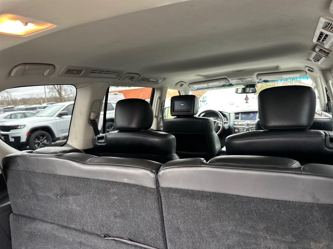 Infiniti QX80 4WD 4dr 2014