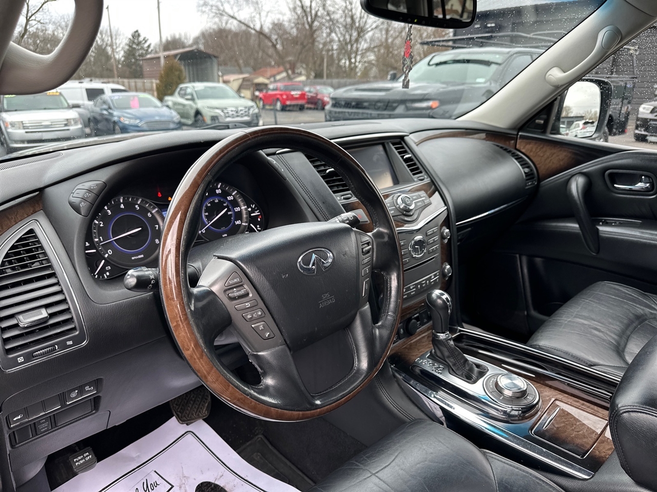 Infiniti QX80 4WD 4dr 2014