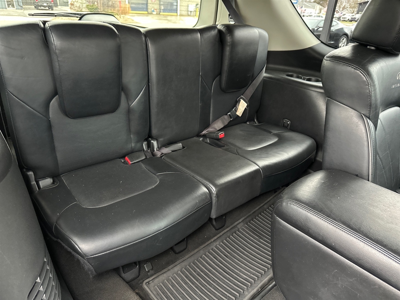 Infiniti QX80 4WD 4dr 2014