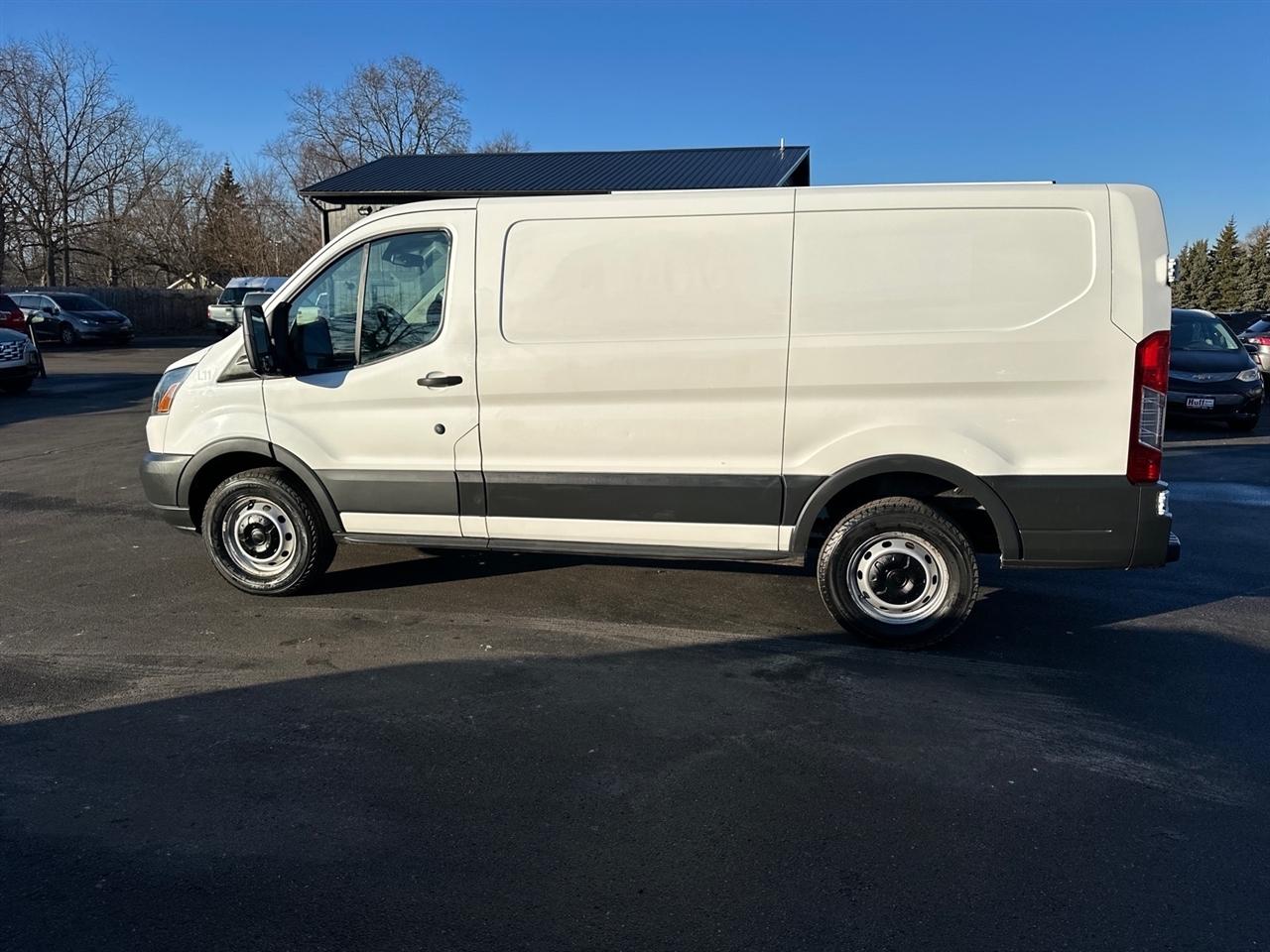 Ford Transit Cargo Van T-250 130" Low Rf 9000 GVWR Swing-Out RH Dr 2015