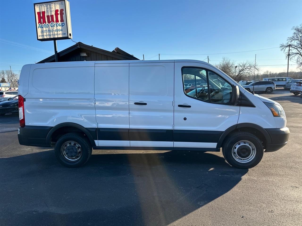 Ford Transit Cargo Van T-250 130" Low Rf 9000 GVWR Swing-Out RH Dr 2015