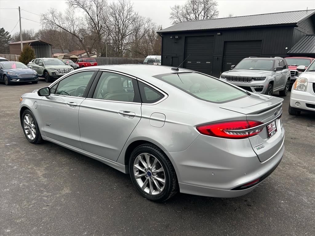 Ford Fusion Energi Titanium FWD 2017