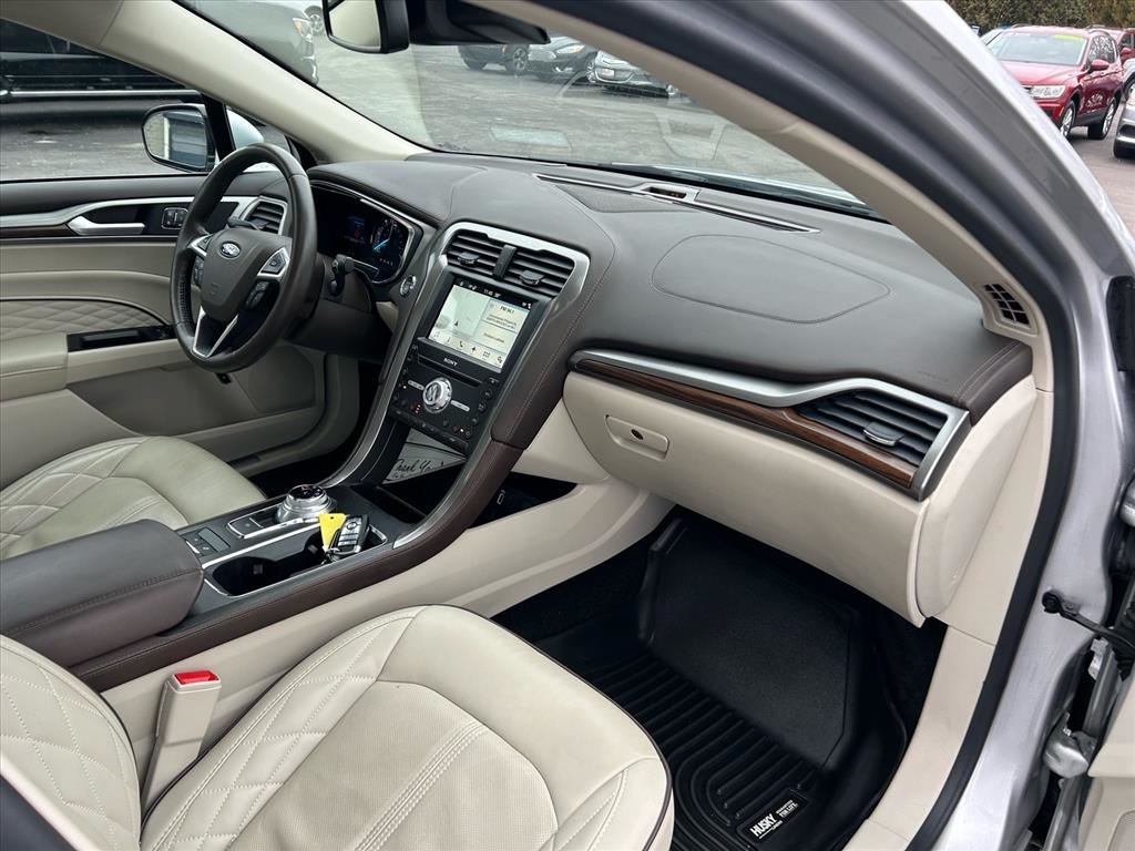 Ford Fusion Energi Titanium FWD 2017